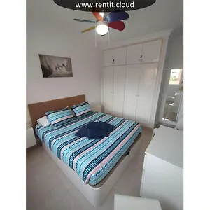 https://los-cristianos-cris-sol-wifi-pool.in-canary-islands.com